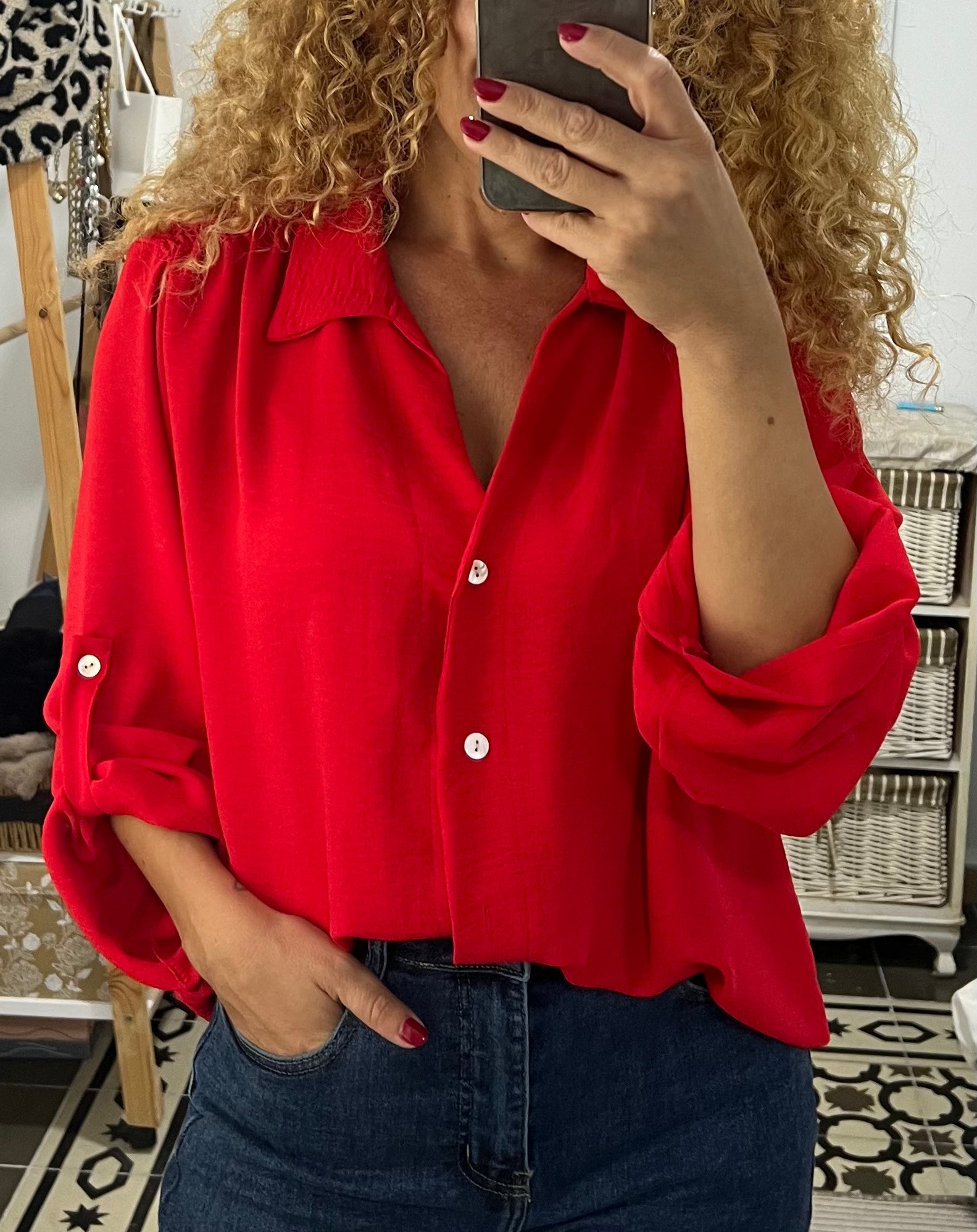 Blusa Celia — Marino, Negro, Roja y Camel