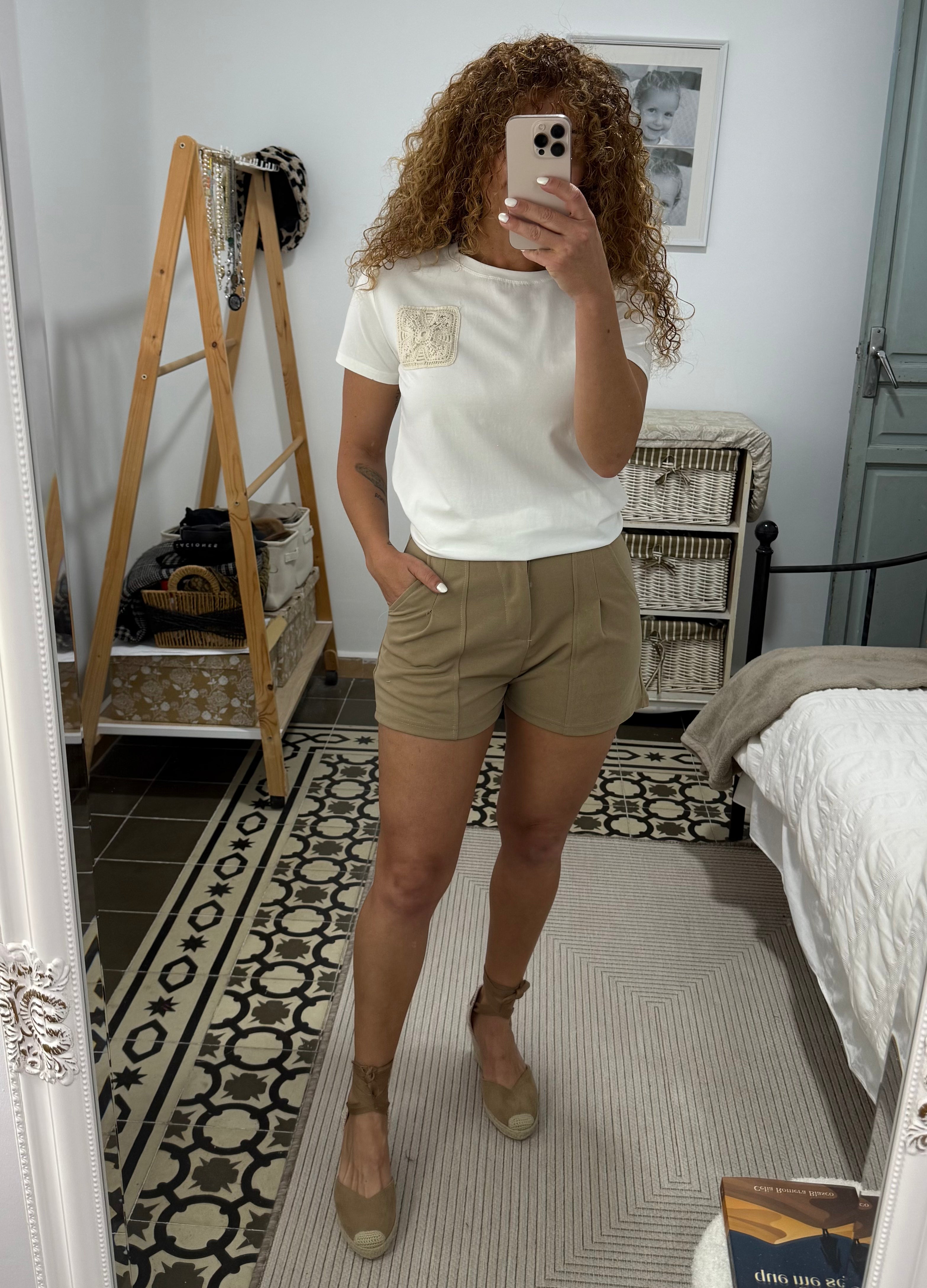 Bermuda Soft - Beige y Negro
