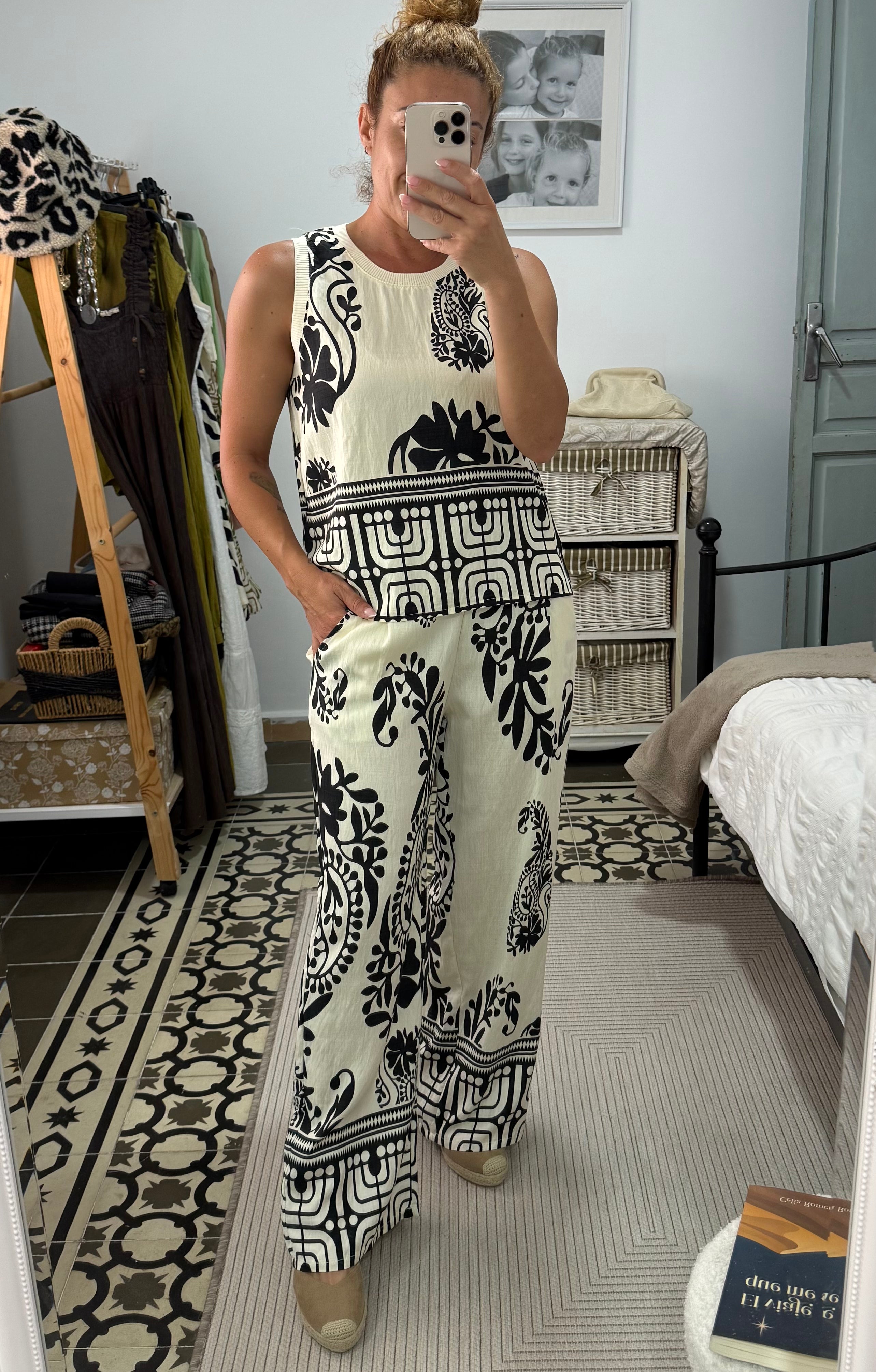 Conjunto Calma — Camel, Verde, Negro y Marino