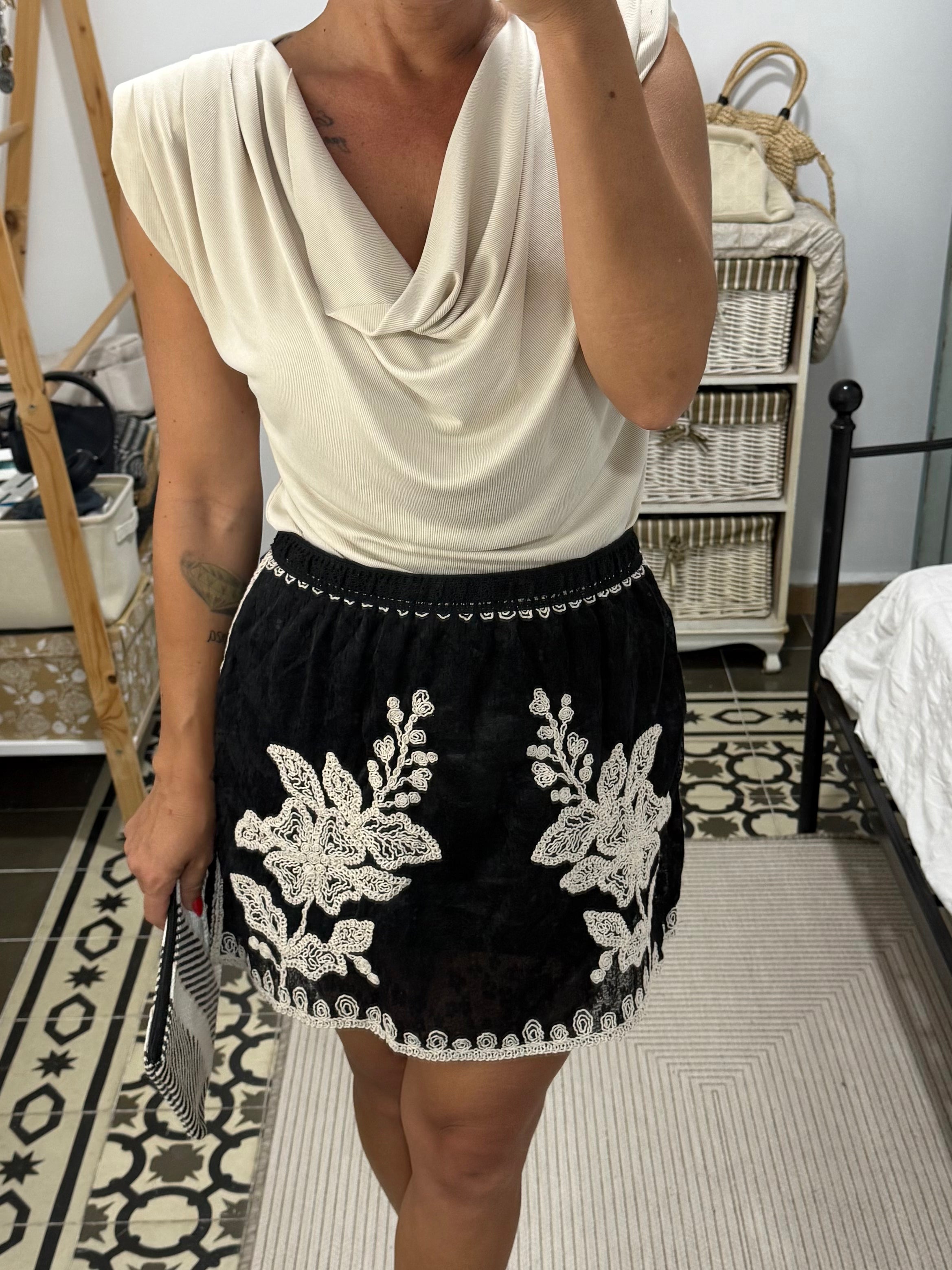 Falda Arena — Negro
