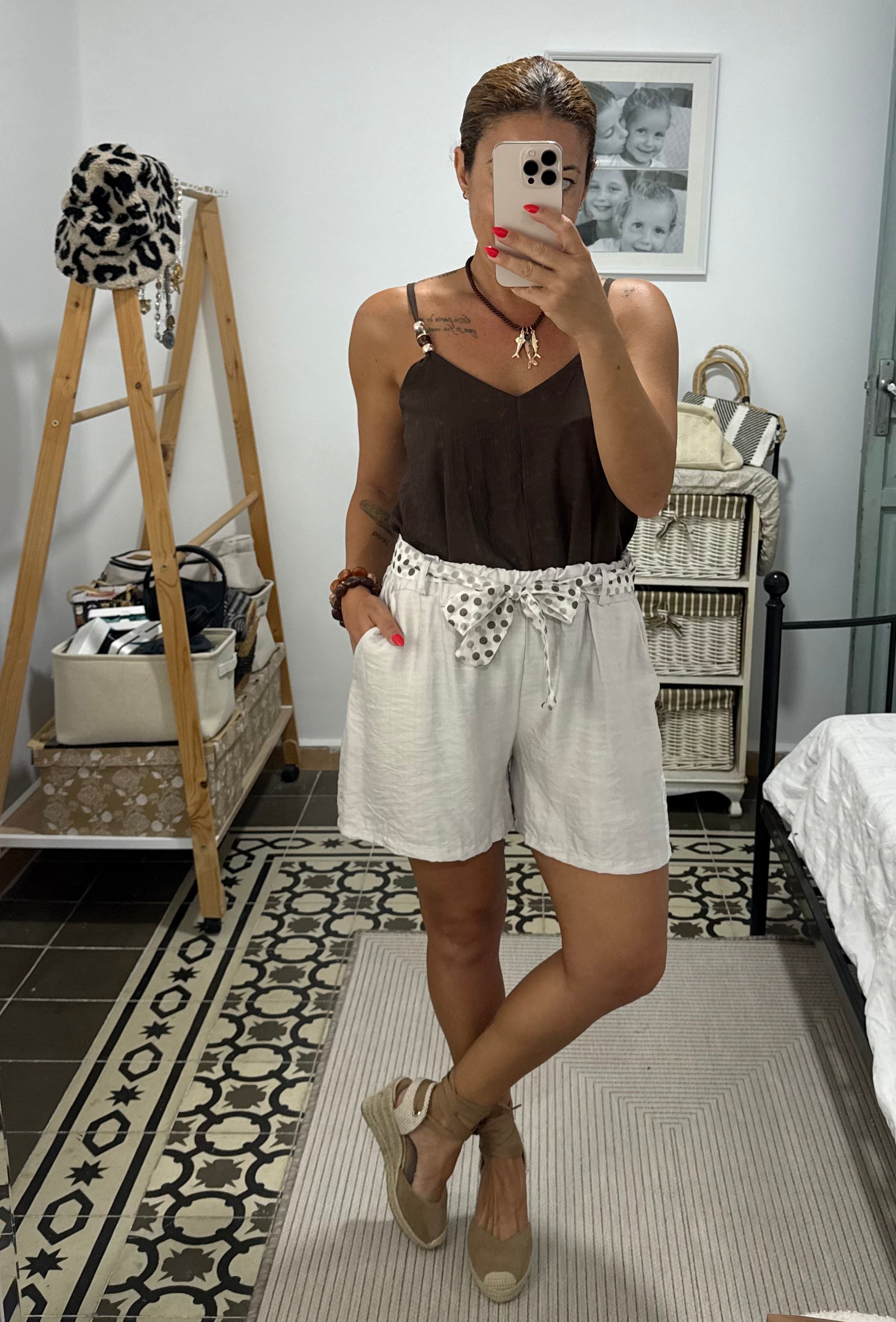 Bermuda Eira — Beige