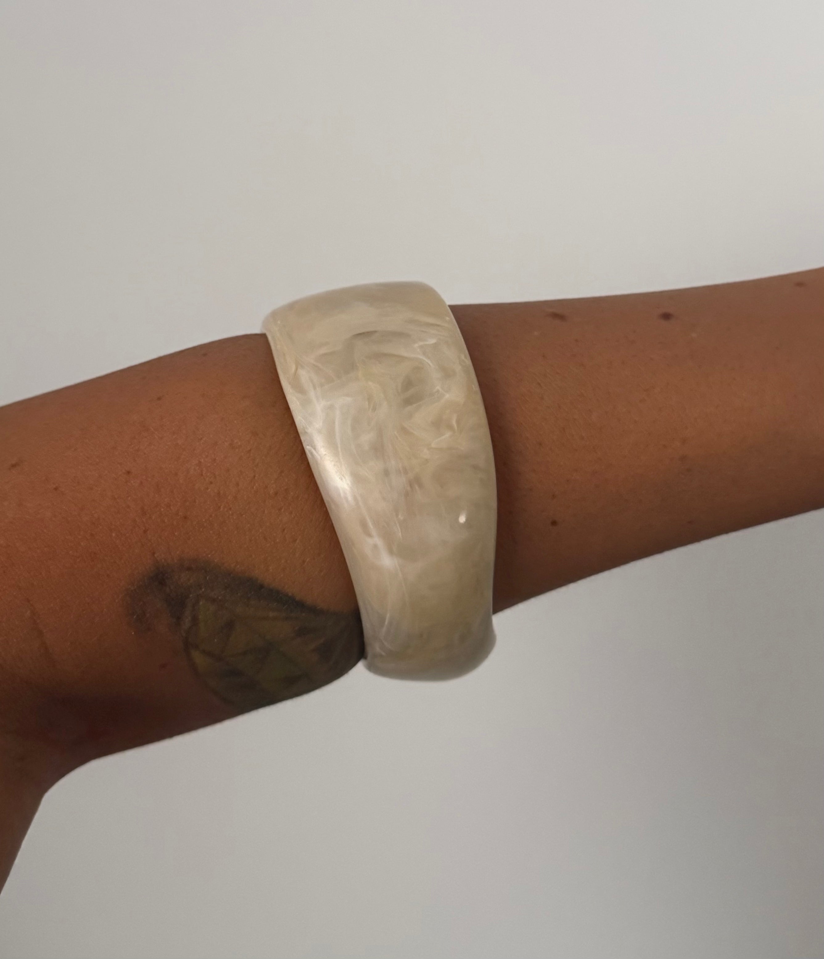 Pulsera Ozeano - Marrón, Azul, Negro, Verde, Beige, Rosa y Blanco