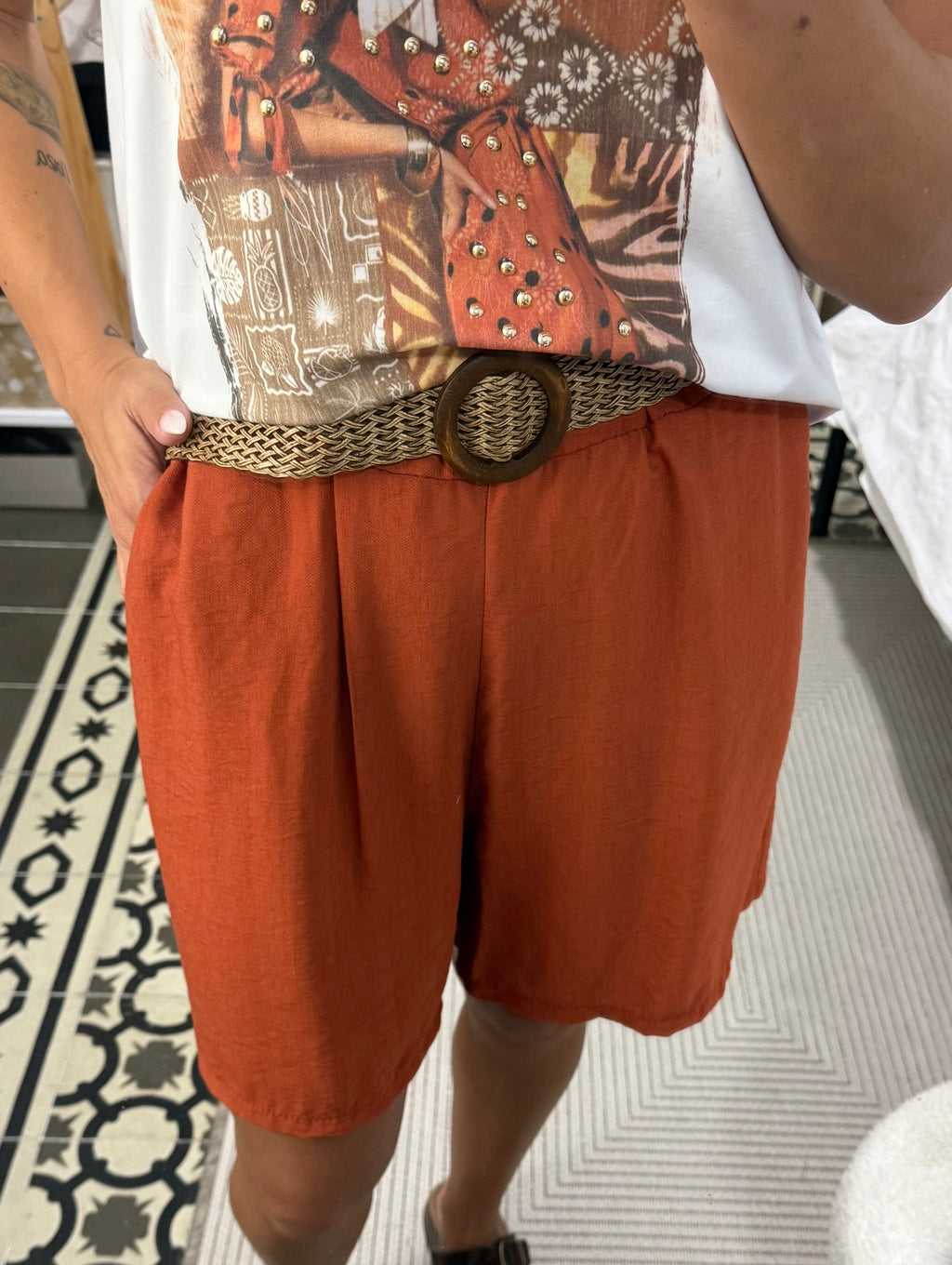 Bermuda Silvia — Terracota / Negro / Beige / Marrón