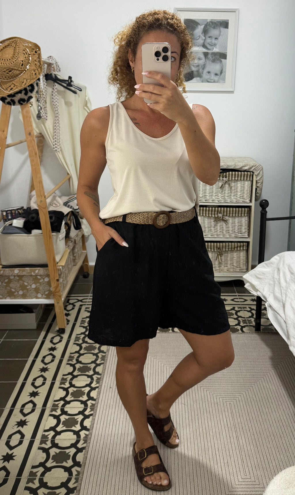 Top Alicia Básico — Blanco / Beige / Verde / Vino / Negro
