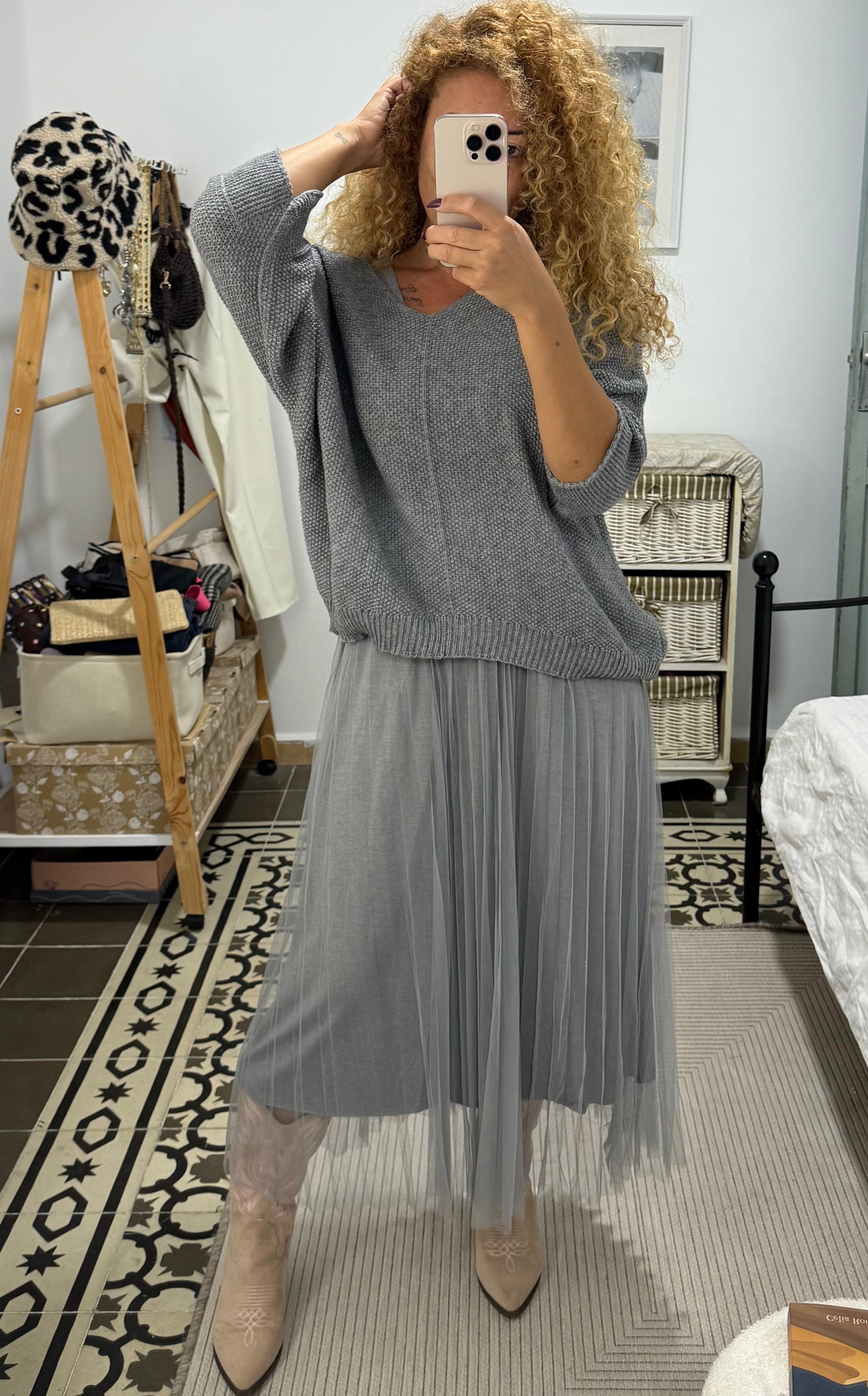 Vestido Isabela Jersey y Tul — Gris y Beige