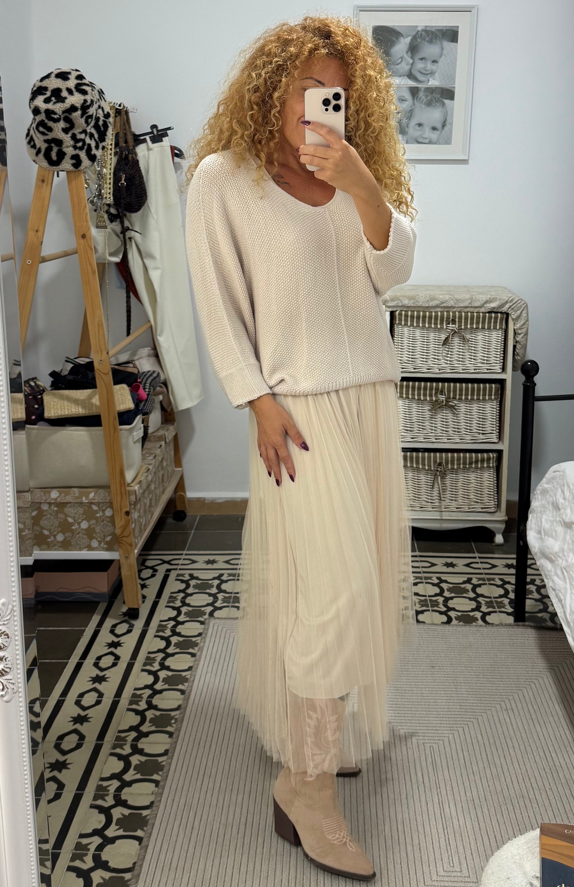 Vestido Isabela Jersey y Tul — Gris y Beige