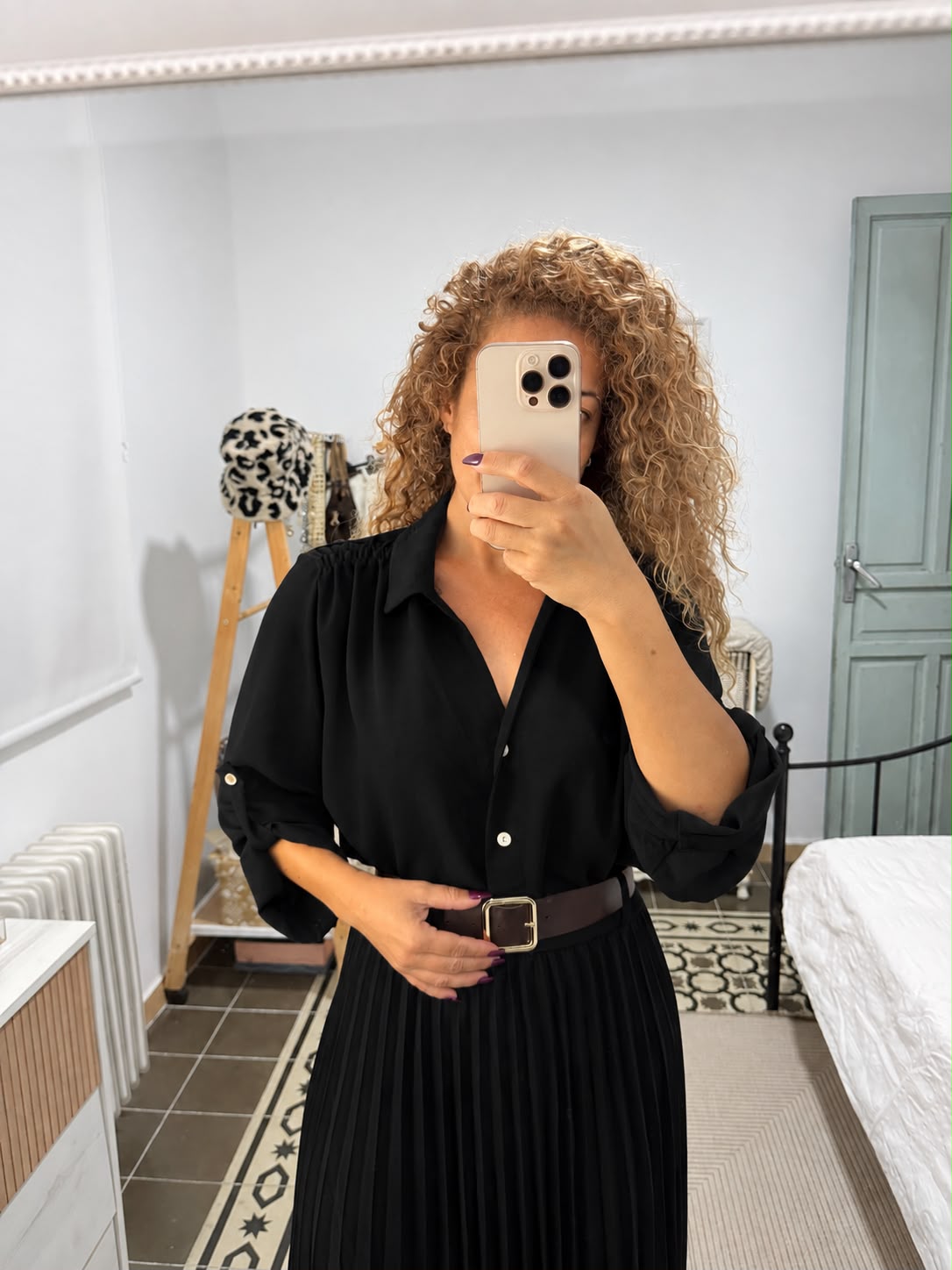Blusa Celia — Marino, Negro y Camel
